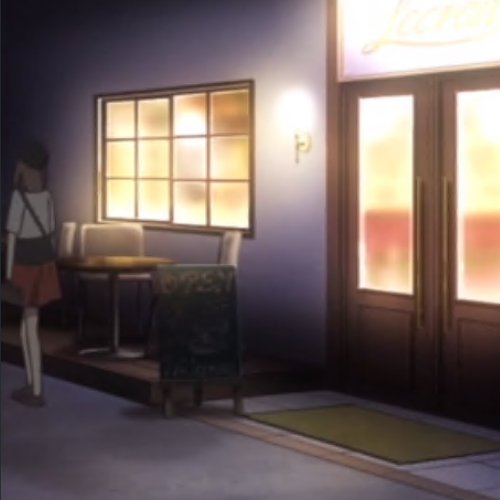 女性A